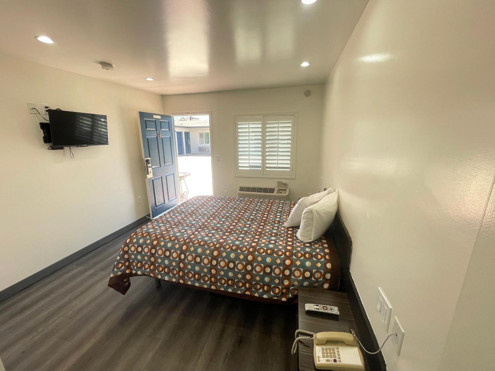 Newport Bay Inn Costa Mesa Zewnętrze zdjęcie